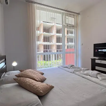 Apartment Bratanov Gerber 4 Slantschew brjag